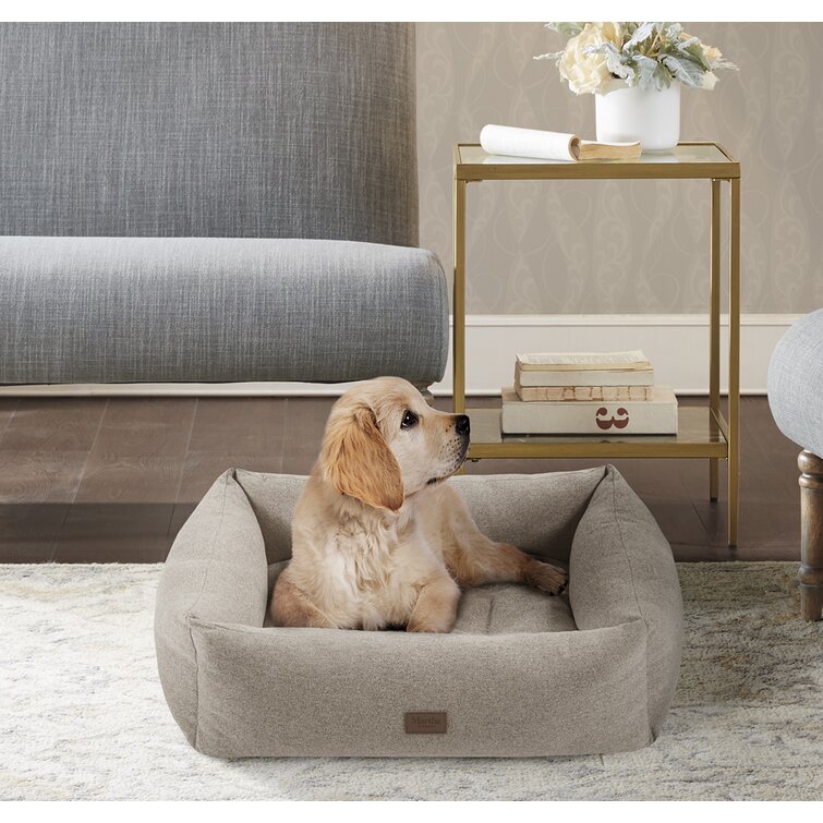 Double bolster dog outlet bed